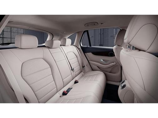 2017 Mercedes-Benz GLC 300 Base