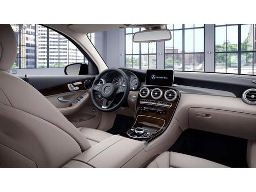 2017 Mercedes-Benz GLC 300 Base