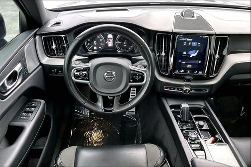 2020 Volvo XC60 Recharge Plug-In Hybrid T8 Polestar