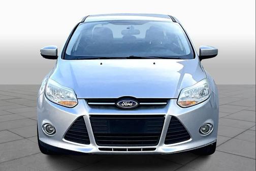 Ingot Silver Metallic 2012 Ford Focus SE