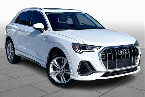 2022 Audi Q3 45 S line Premium Plus