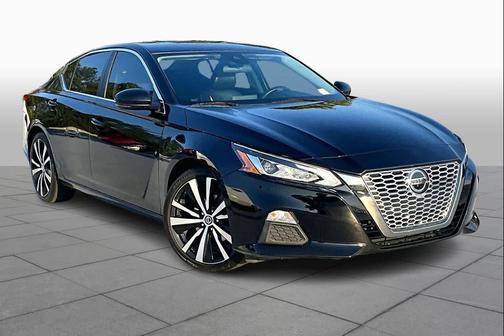 2020 Nissan Altima SR FWD