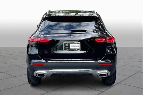 2023 Mercedes-Benz GLA 250 Base