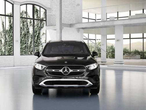 2025 Mercedes-Benz GLC 300 4MATIC