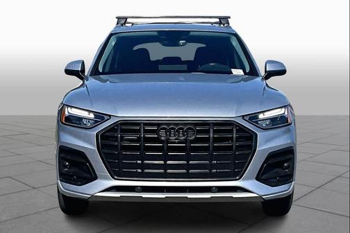 Florett Silver Metallic 2023 Audi Q5 40 Premium Plus