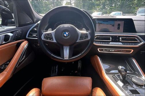 Black Sapphire Metallic 2021 BMW X6 M50i