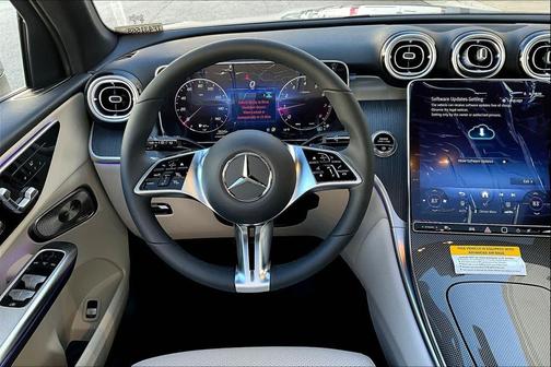 2026 Mercedes-Benz GLC 300 Base