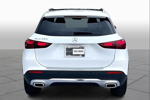 2026 Mercedes-Benz GLA 250 4MATIC