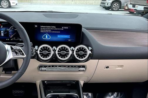 2026 Mercedes-Benz GLA 250 4MATIC