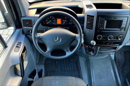 2016 Mercedes-Benz Sprinter 2500 High Roof