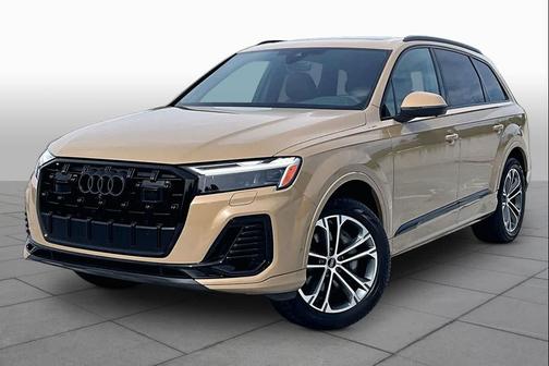 Sakhir Gold Metallic 2025 Audi Q7 45 Premium Plus