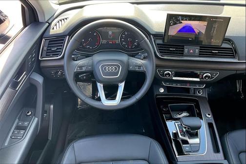 2023 Audi Q5 45 S line Premium