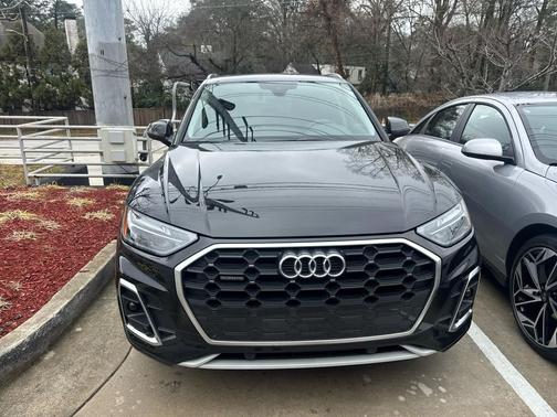 2023 Audi Q5 45 S line Premium