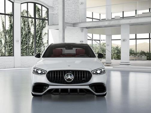 MANUFAKTUR Moonlight White Metallic 2026 Mercedes-Benz AMG S 63 E 4MATIC
