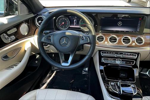 2017 Mercedes-Benz E-Class E 300 Sport