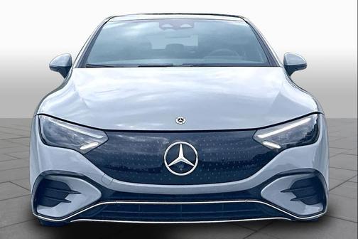 MANUFAKTUR Alpine Grey 2023 Mercedes-Benz EQE 350 4MATIC+