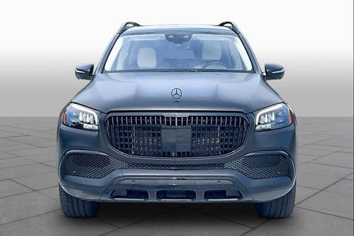 MANUFAKTUR Cardinal Red Metallic 2022 Mercedes-Benz Maybach GLS 600 4MATIC