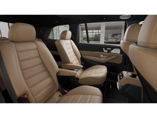 Obsidian Black Metallic 2026 Mercedes-Benz GLS 580 4MATIC