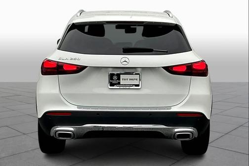 2025 Mercedes-Benz GLA 250 4MATIC