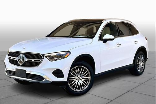 MANUFAKTUR Moonlight White Metallic 2025 Mercedes-Benz GLC 300 4MATIC