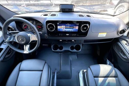 2026 Mercedes-Benz Sprinter 2500 Standard Roof