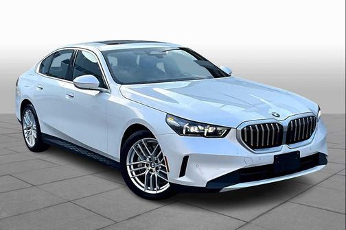 2025 BMW 540 i xDrive