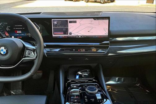 2025 BMW 540 i xDrive