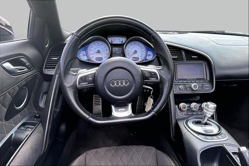 BLACK 2011 Audi R8 5.2 quattro Spyder