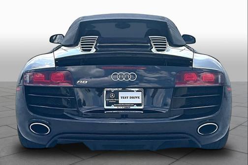 BLACK 2011 Audi R8 5.2 quattro Spyder