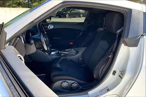 2020 Nissan 370Z Base