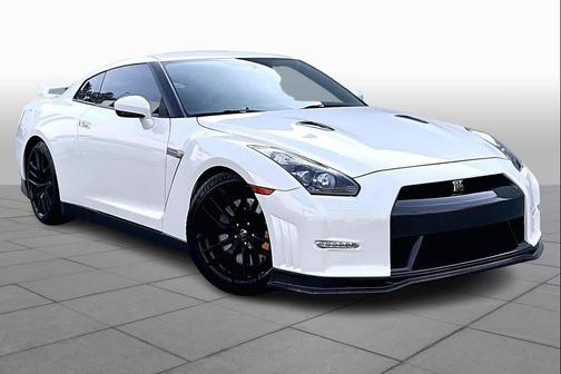 2010 Nissan GT-R Premium