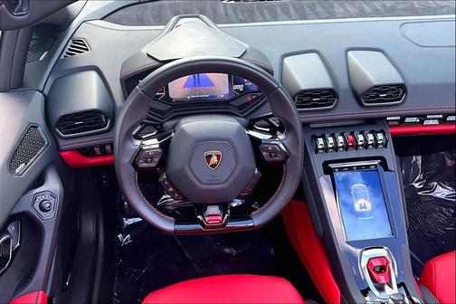 2021 Lamborghini Huracan EVO Spyder