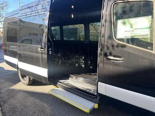 2025 Mercedes-Benz Sprinter 3500 High Roof