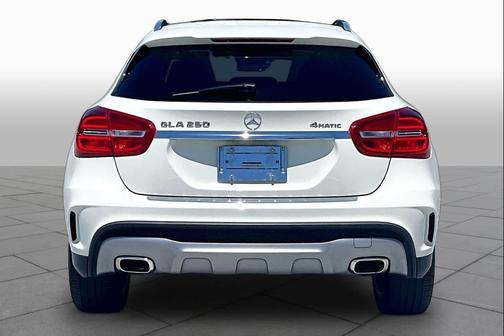 Cirrus White 2015 Mercedes-Benz GLA-Class 4MATIC