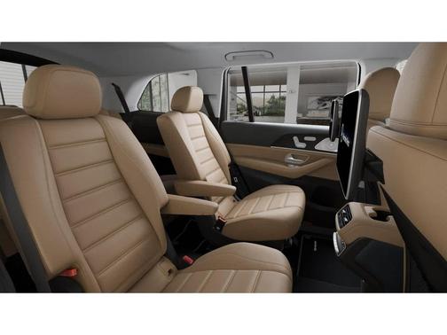 Polar White 2026 Mercedes-Benz GLS 450 4MATIC