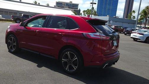 Photo 5 of 33 of 2019 Ford Edge ST