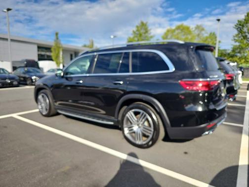 2024 Mercedes-Benz GLS 450 4MATIC