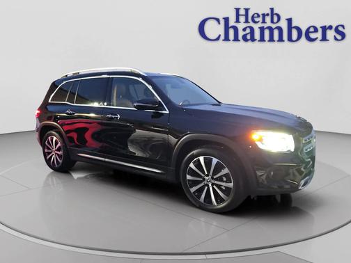 2023 Mercedes-Benz GLB 250 