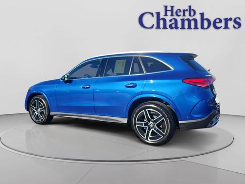 2025 Mercedes-Benz GLC 300 4MATIC