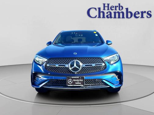 2025 Mercedes-Benz GLC 300 4MATIC