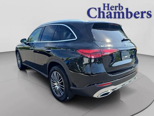 Black 2026 Mercedes-Benz GLC 300 4MATIC