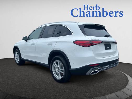 2025 Mercedes-Benz GLC 300 4MATIC