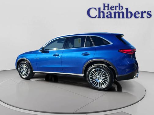 2025 Mercedes-Benz GLC 300 4MATIC