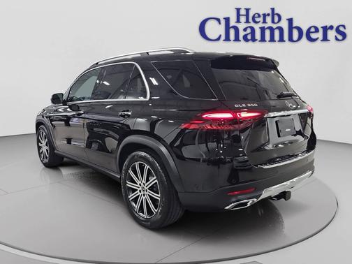 Obsidian Black Metallic 2026 Mercedes-Benz GLE 350 4MATIC
