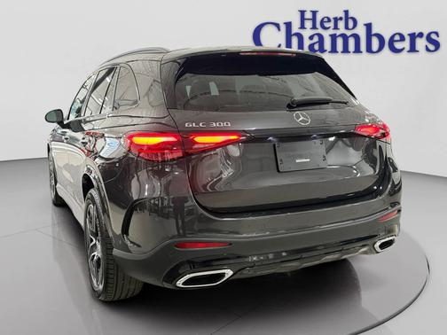 2025 Mercedes-Benz GLC 300 