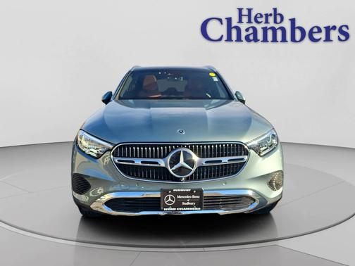 2025 Mercedes-Benz GLC 300 4MATIC