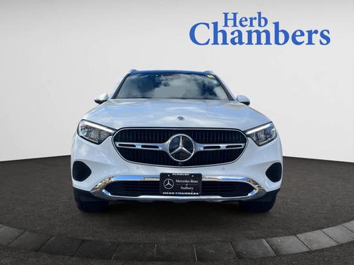 2025 Mercedes-Benz GLC 300 4MATIC