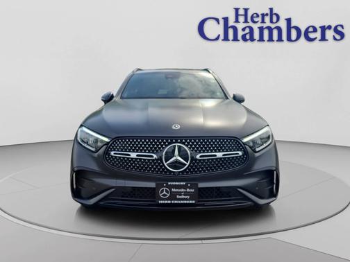 MANUFAKTUR exclusive graphite grey magno 2026 Mercedes-Benz GLC 300 4MATIC