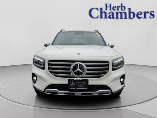 2025 Mercedes-Benz GLB 250 