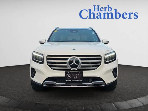 2025 Mercedes-Benz GLB 250 